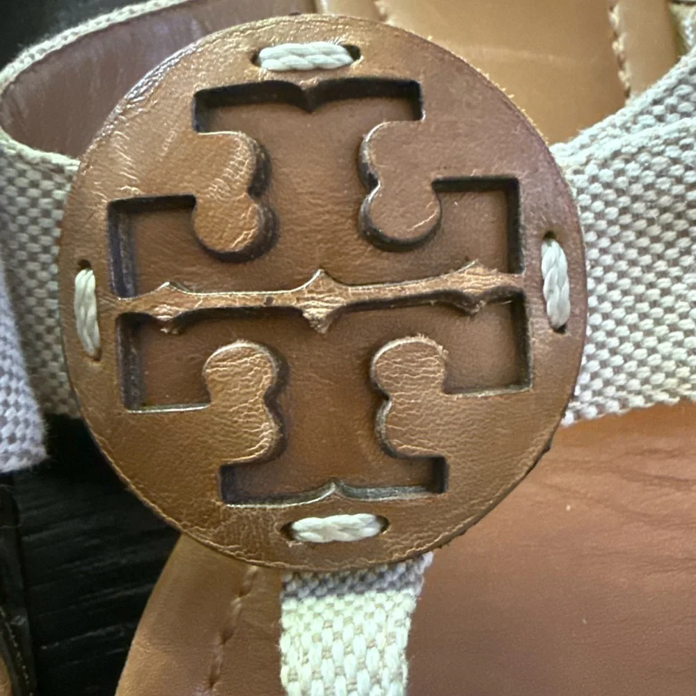 ▶️ Tory Burch ◀️ Flat Thong Sandals